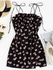 Zaful Sleeveless Tie Shoulder Ruffled Floral Strappy Mini Sundress