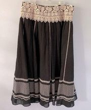 Peter Nygard Lined Cotton Full Skirt Embroidered Lace Accents Size 6