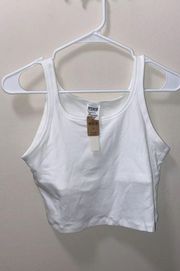 NWT Victoria’s Secret PINK White Crop Tank Size L, Built In Liner