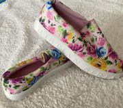 Floral Slipons