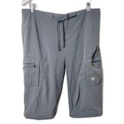 Mountain Hardware Yuma Convertible Hiking Pants (Missing bottom section)  Womens