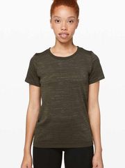 Lululemon Swiftly Tech Short Sleeve Relaxed Fit Sz 4