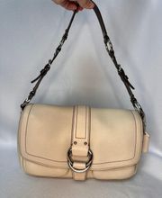 Vintage  Chelsea Cream Pebbled Leather Shoulder Bag Purse Designer 2006