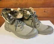 Rocket Dog Women's Pilot Ankle Camo  Boot Sz 10 NWOT