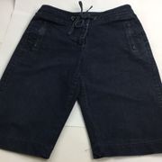 Liz Claiborne  Ladies shorts  10