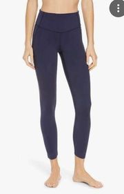 Zella  navy leggings size medium