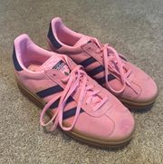 Gazelle Bold Pink Glow Gum