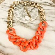 Aldo Coral Pink Acrylic Chain Link Necklace Chunky Gold Toned Metal Statement