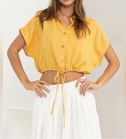 NWT Dole whips dolman button up collared crop top - pineapple yellow - Large 🍍