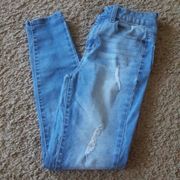 SO distressed high rise jeggings 5