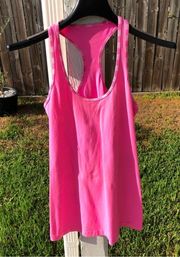 Swiftly tech Pink with striped piping sport tank S