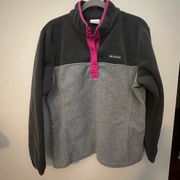 Columbia  - fleece pullover jacket.  Gray and pink. Petite XL