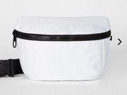 NWT Fabletics Minimalist Fanny Pack Black White