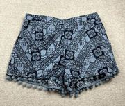 Entro Shorts Womens Size L Blue Embroidered Pockets Pom Preppy Boutique NWT