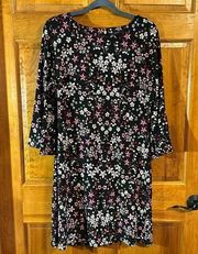 Tommy Hilfiger Women’s Floral Zip Back Dress Size 12-EUC (Light weight)