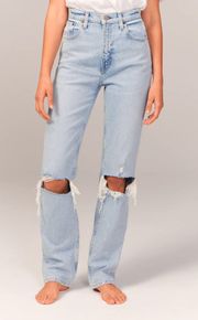 Ultra High Rise 90s Straight Ripped  Knee Jean 25/0 Short