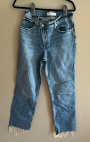 Abercrombie The 90s Straight Ultra High Rise Jeans