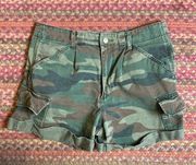 ARMY CAMO CARGO SHORTS