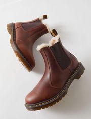 dr martens 2976 leonore butterschotch faux fur-lined chelsea boot