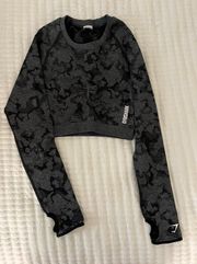 Black Patterned Cropped Long Sleeve