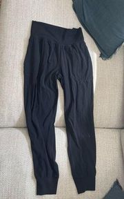 Salutation Black Joggers