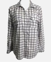 White and Black Pattern Button Down Blouse Women’s Size Small