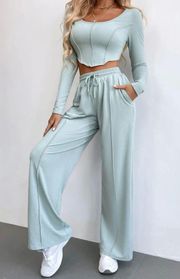 2 Piece Matching Loungewear Set - Long Sleeve Crop Top With Pant