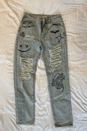 Adika Graphic Jeans