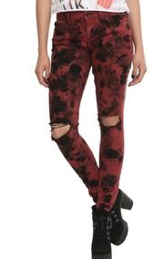 BLACKHEART | HOT TOPIC | Acid wash red & black distressed jean 🙌HP🙌