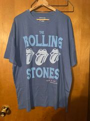 T-shirt Size Large