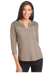 Kuhl Women’s Martina 3/4 Sleeve Organic Cotton Button Back Top | Taupe Olive | S