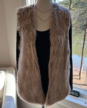 Dylan Rose Ombré Faux Fur Vest, NWOT, Size Small