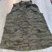 MeJane Me Jane green camo vest