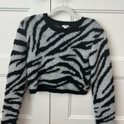 zebra cropped sweater, size xs