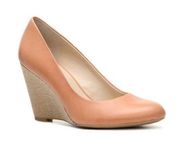 Franco Sarto  Coral Helio Wedge Pump Size 6