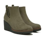 Dr. Scholl's Wedge Chelsea Boots Lean In, Olive Size 11M New in Box