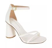 BCBGENERATION Patria Bright White Sandals Heels Size 7 NEW