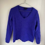 Cashmere V-neck Sweater