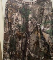 Field & stream camo top Large