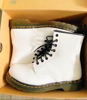 Doc Marten s 1460