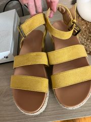 Platform Sandals 