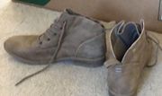 Women’s American eagle shoes size 6 1/2