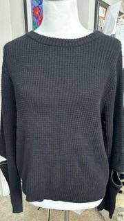 Free Press, Arm Zipper Detailed, chunky  loose black sweater. Size L