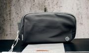 Lululemon Everywhere Belt Bag Golden Black NWT