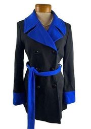 INC International Concepts
Beautiful black coat with royal blue accents & matchi