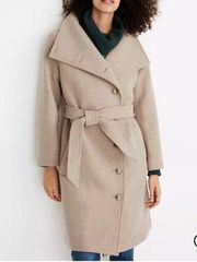 Madewell  Copenhagen Belted Coat in Insuluxe Fabric size medium