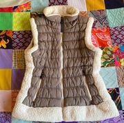 Performance Beige Tan Faux Sherpa Lined Puffy Vest Size Large