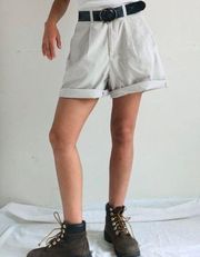 Vintage Liz Sport High Waisted Pleated Long Length Bermuda Pants