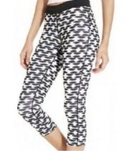 Nike  Dri-Fit Black & White Printed Spandex Crop Athletic Leggings