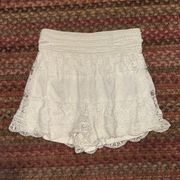 WHITE LACE BOHO SHORTS